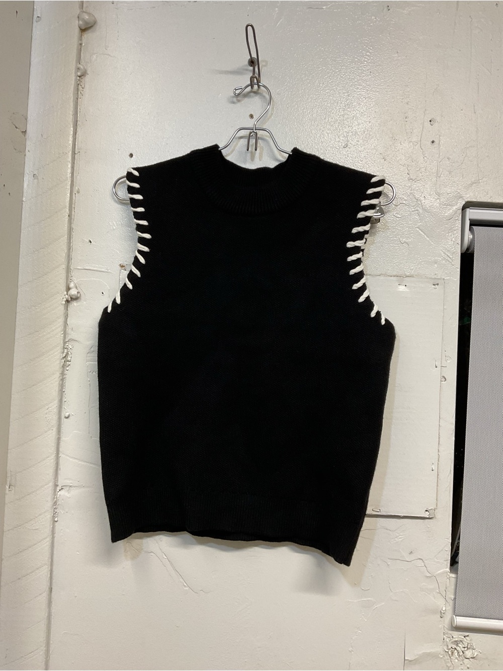 NWT English Factory Sleeveless Black Knit Top with White Stitch size S